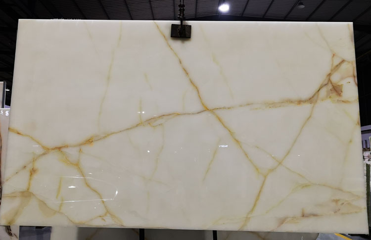 white onyx slab 3.jpg