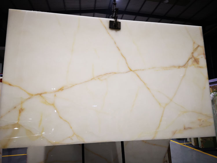 white onyx slab 6.jpg