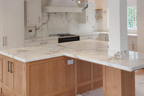 Artificial calacatta gold quartz countertop