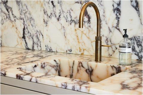 Calacatta pruple marble countertop