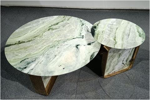 Brilliant green marble countertop