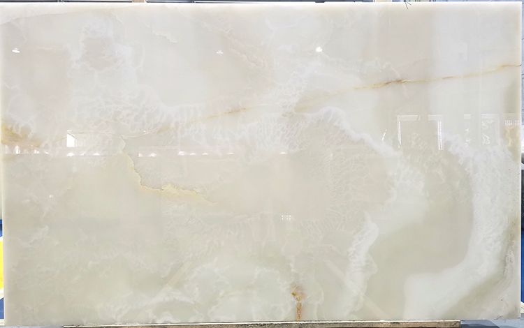 9i white onyx.jpg