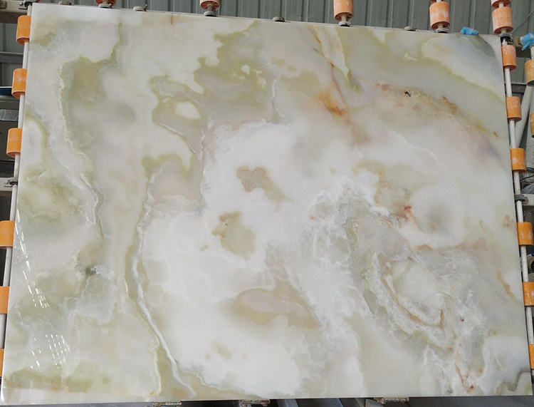 39i white onyx.jpg