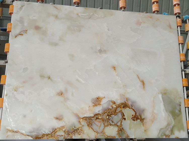 43i white onyx.jpg
