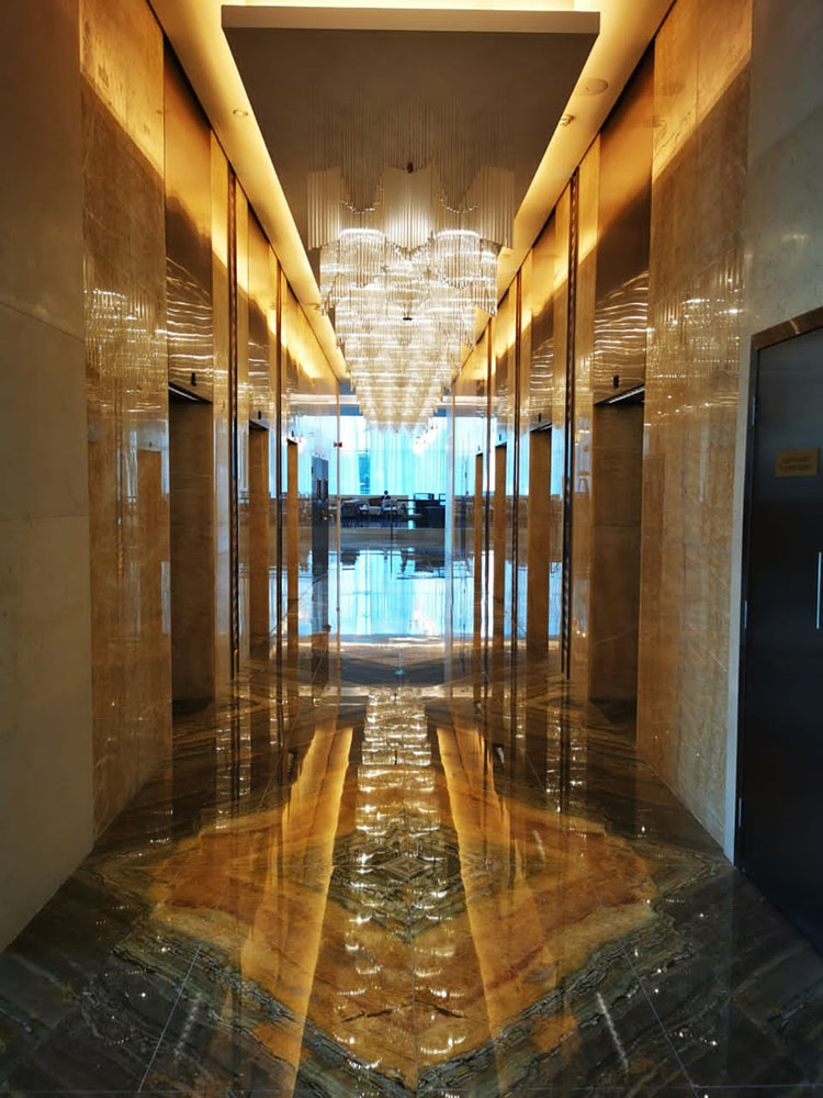 3i Gold marble.jpg